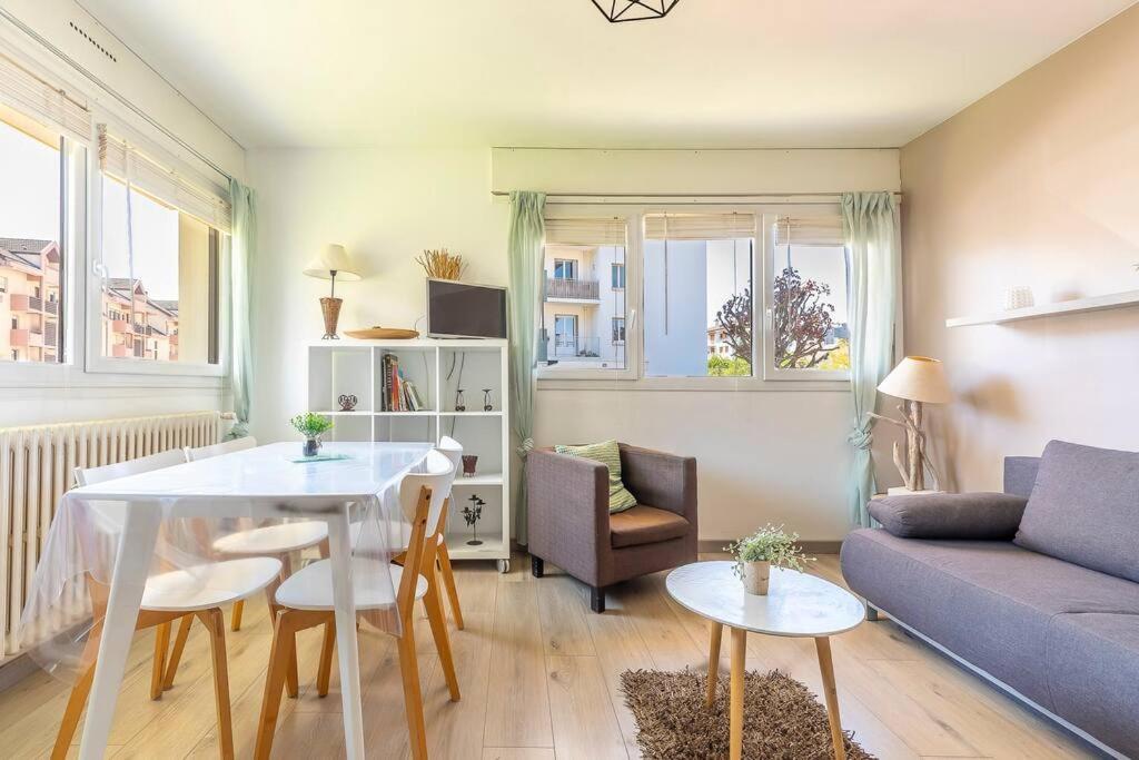 Appart Cosy Annecy Parking Et Velos Gratuit Εξωτερικό φωτογραφία